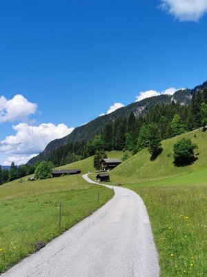 Dorfrundweg Mühltal Wildschönau Wildscchönau Tourismus csilber (1) - Kopie.jpg