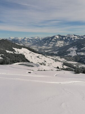 Wildschönau Tourismus Holzalm Winter Speicherteich Gewi.jpg