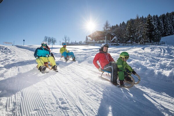 Rodeln Ski Juwel Alpbachtal Wildschönau low Rechte