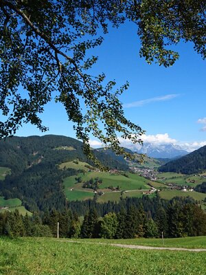 Ausblick vom Hörbighof in Thierbach auf Oberau Som